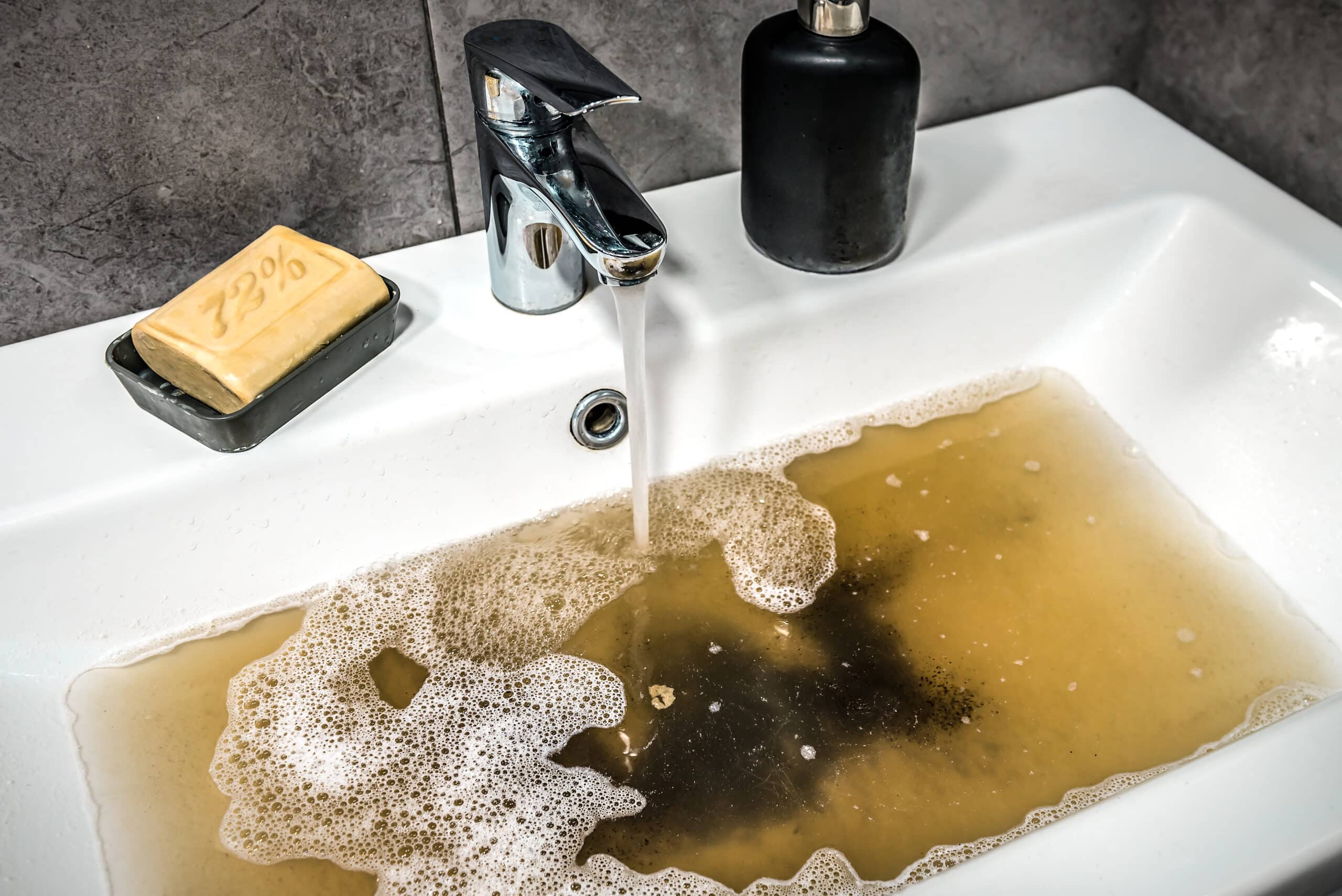 débouchage évier bicarbonate de soude