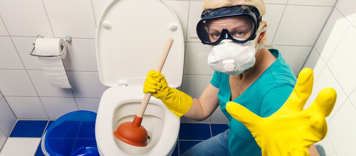 pour déboucher les toilettes